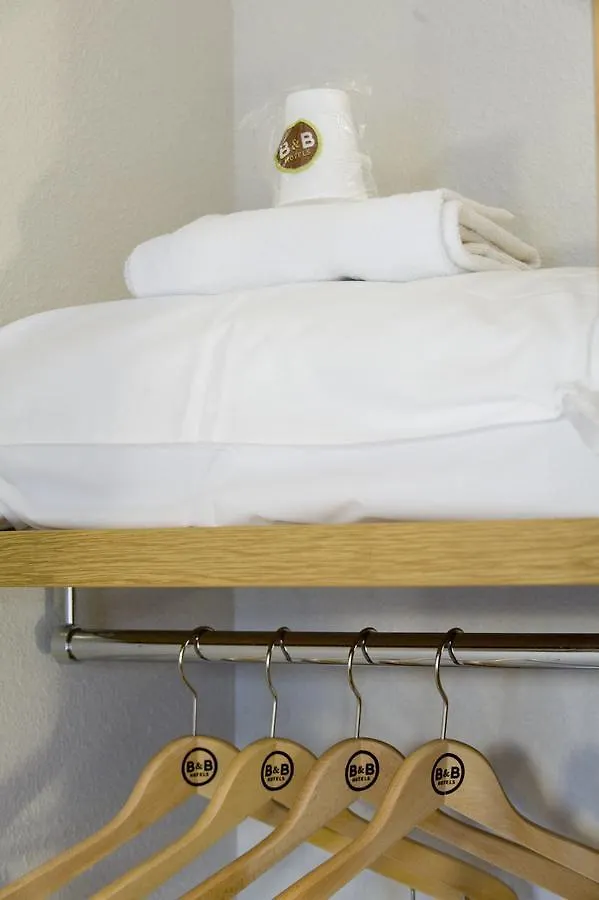 B&B Hôtel Montauban 2*,