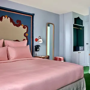 https://dangleterre-champs-elysees.fr-paris.fr