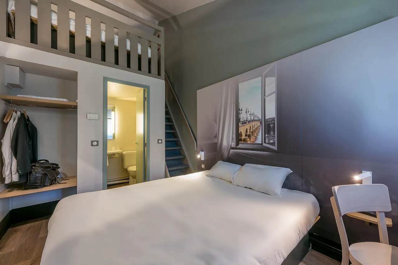 B&B Hotel Montauban 2*,